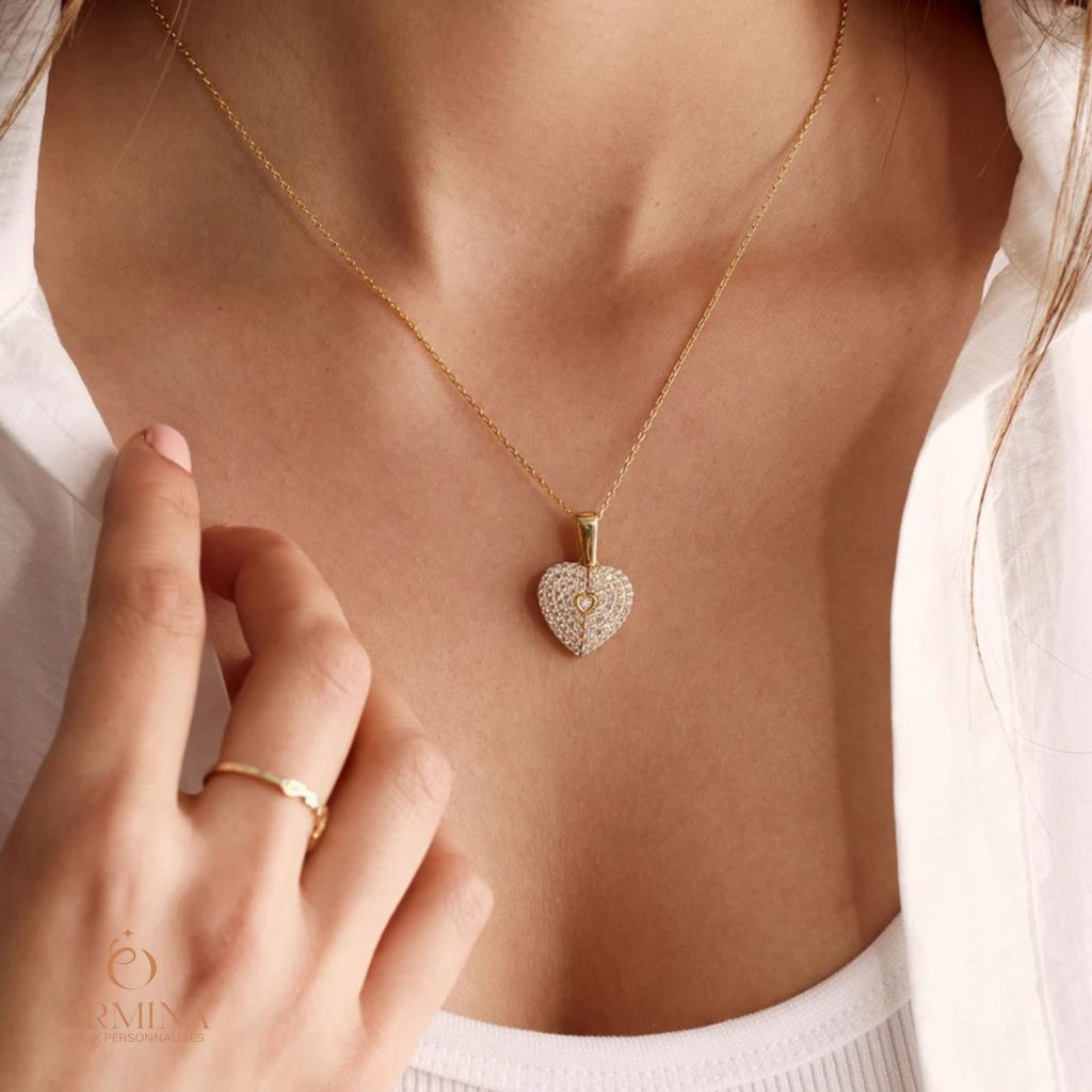 collier cœur ailes d'ange à personnaliser